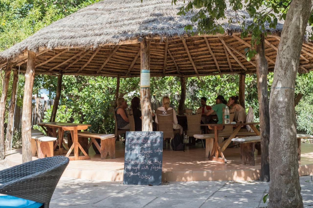 Footsteps Eco-Lodge Gunjur Esterno foto