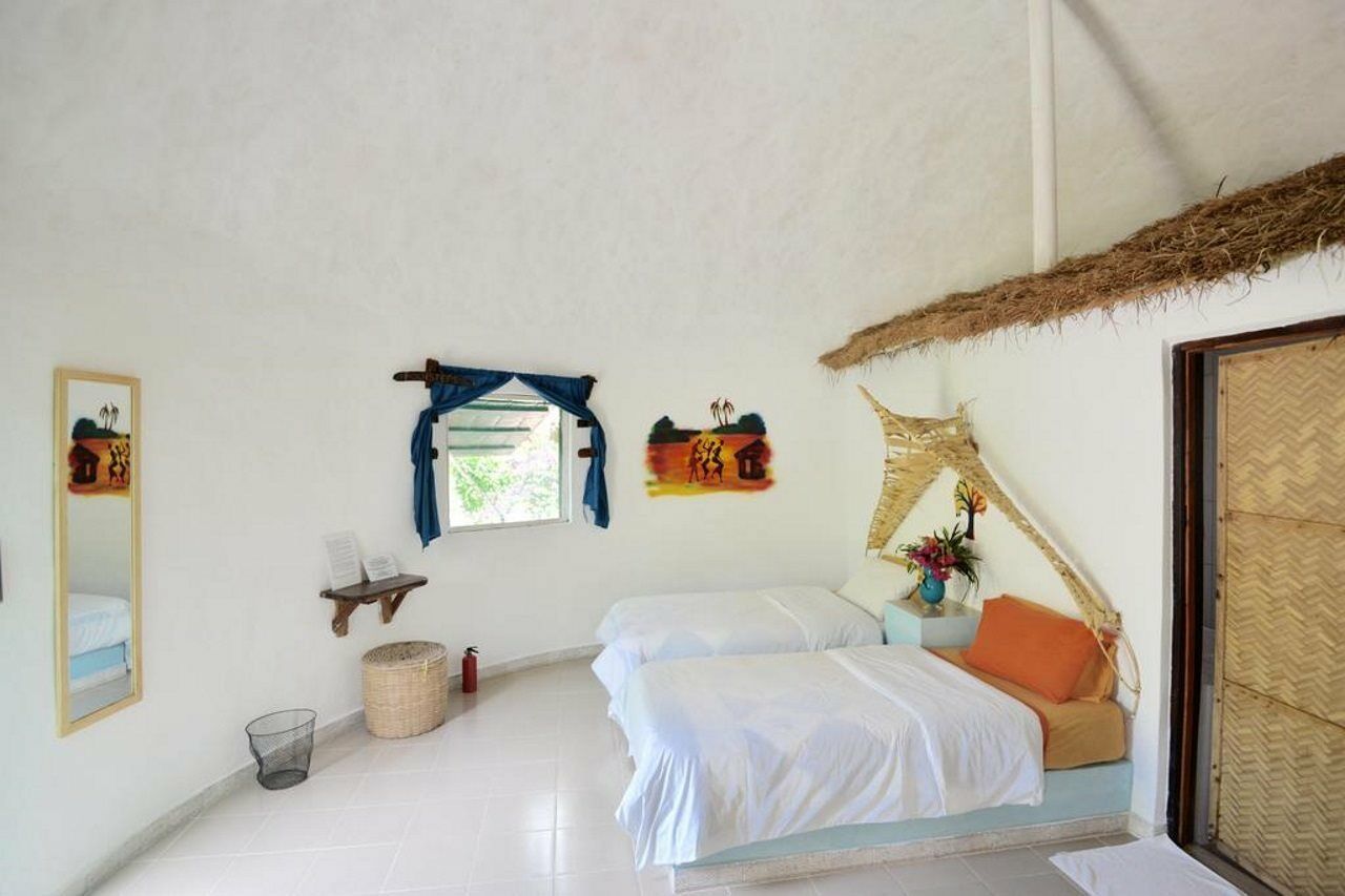 Footsteps Eco-Lodge Gunjur Esterno foto